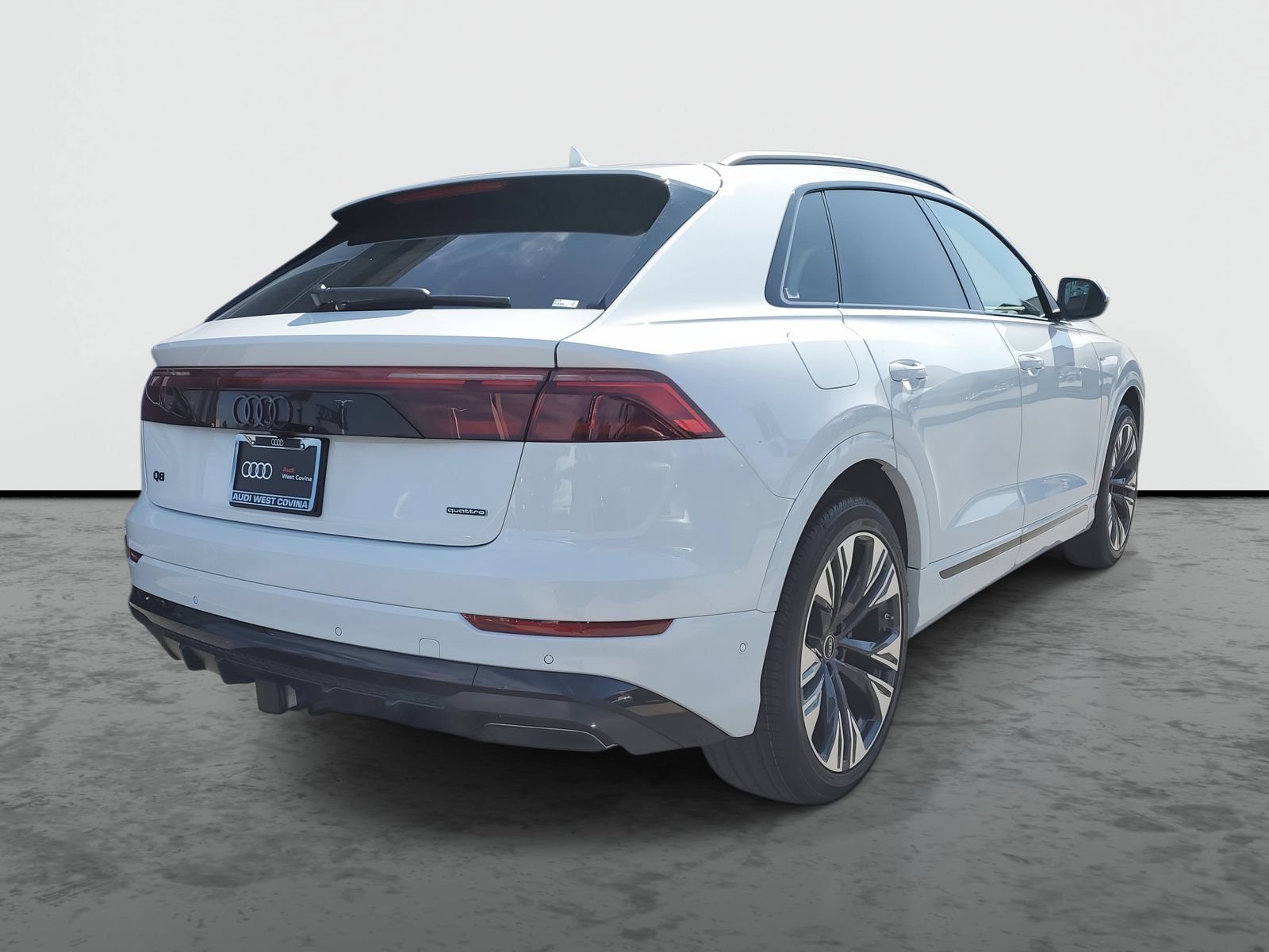 New 2026 Audi Q8 Premium Plus AWD/4WD image 4