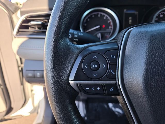Certified 2022 Toyota Camry LE image 23
