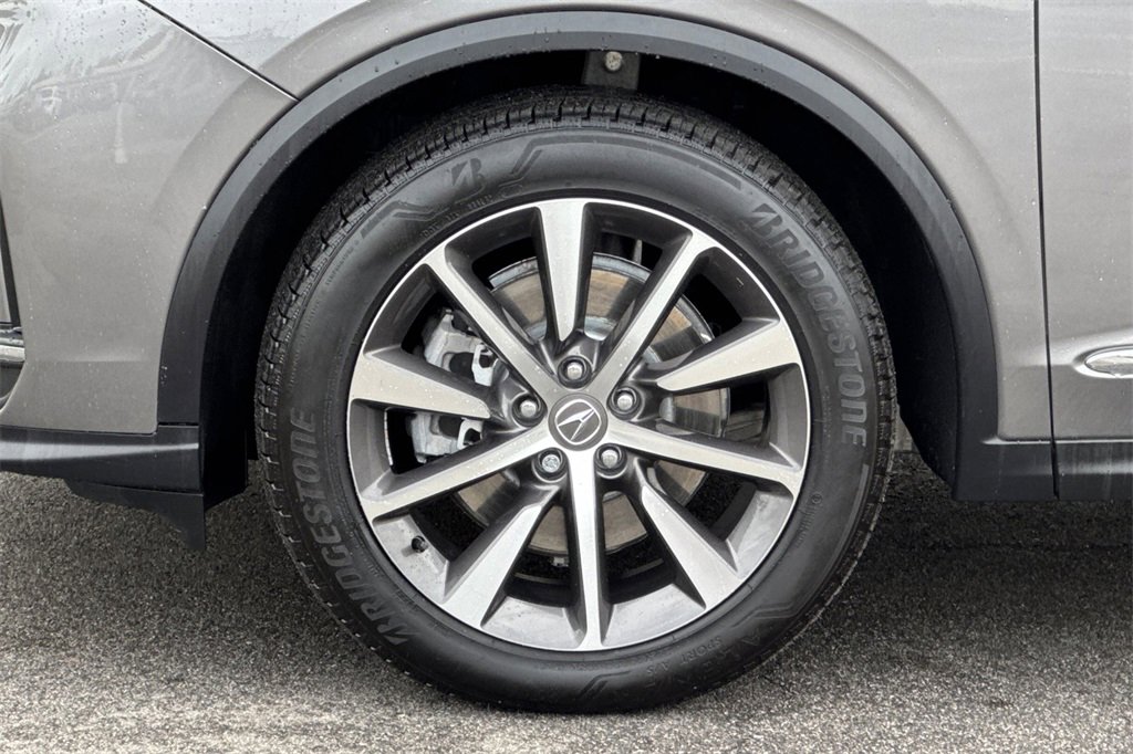 Certified 2025 Acura MDX w/ Technology Package image 36