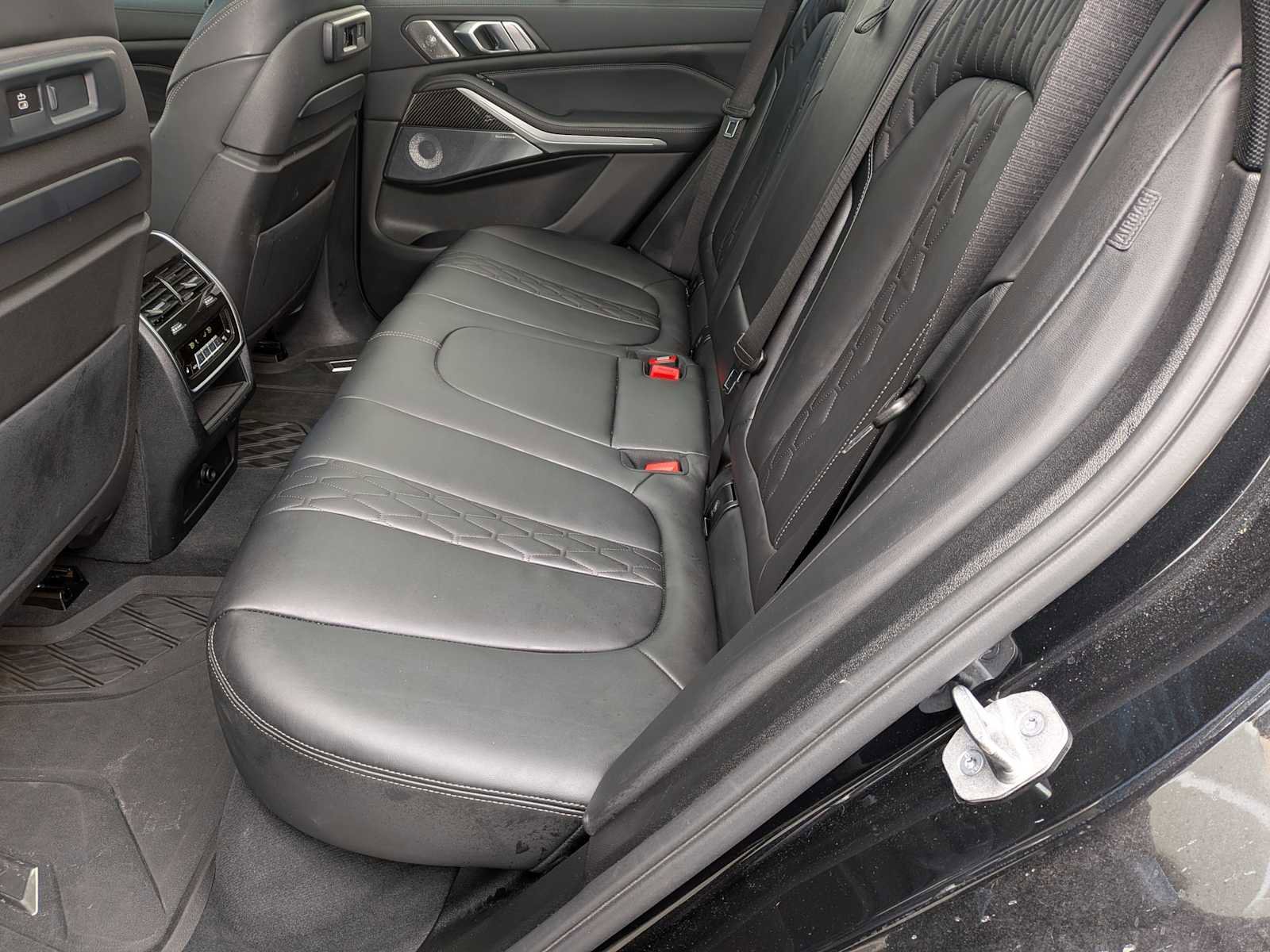 Used 2023 BMW X5 M50i w/ Executive Package image 19