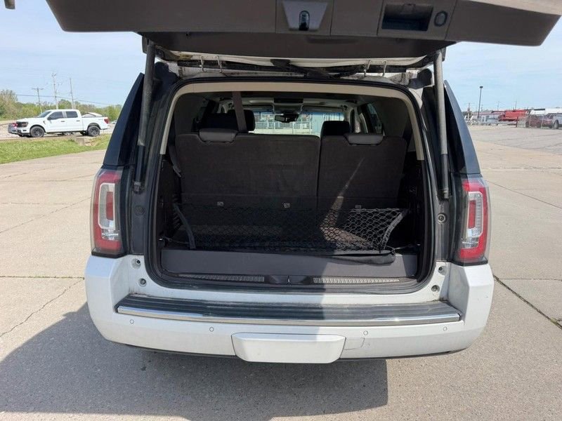 Used 2017 GMC Yukon Denali w/ Open Road Package image 5