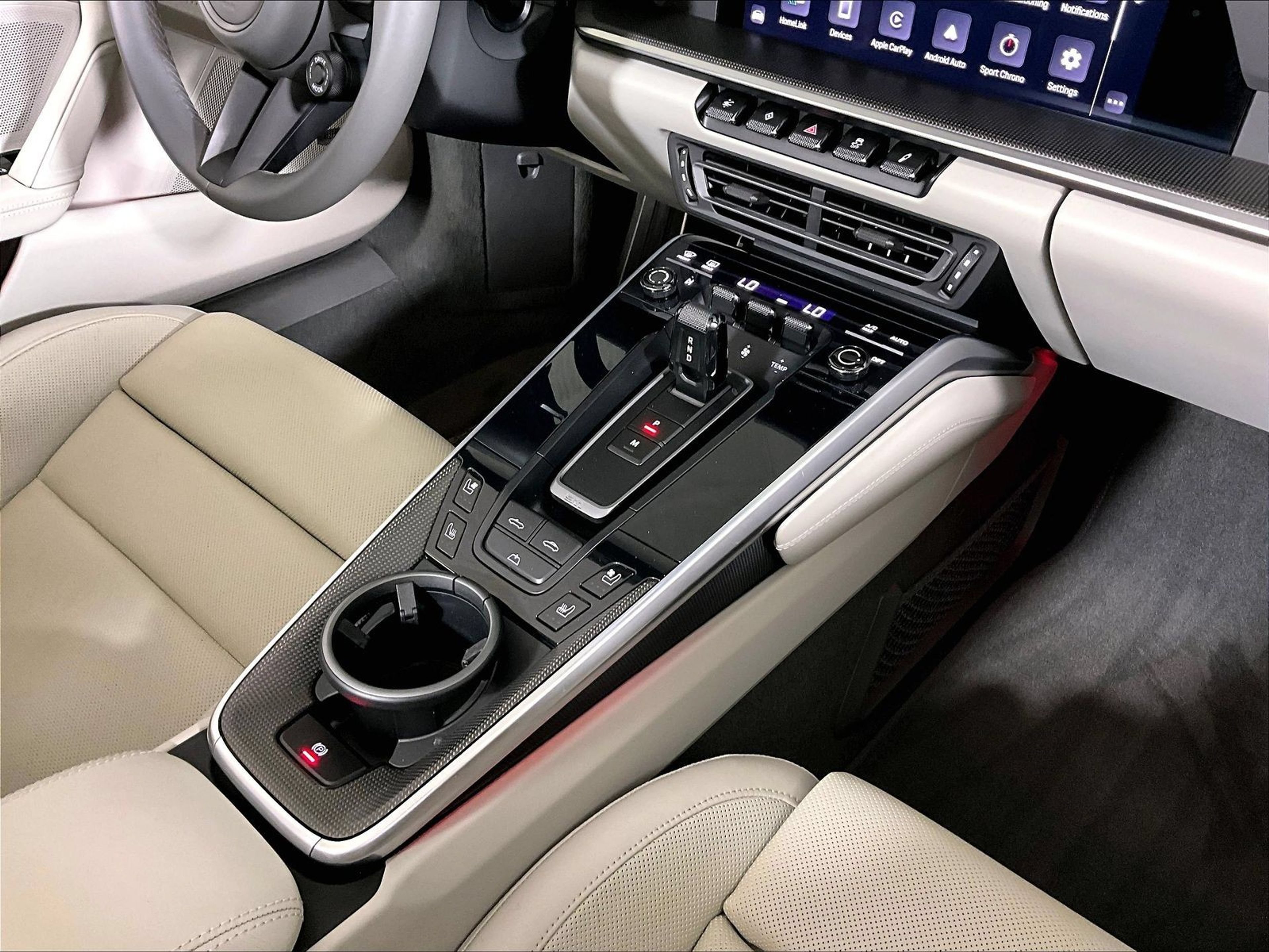 Certified 2022 Porsche 911 Carrera RWD image 16