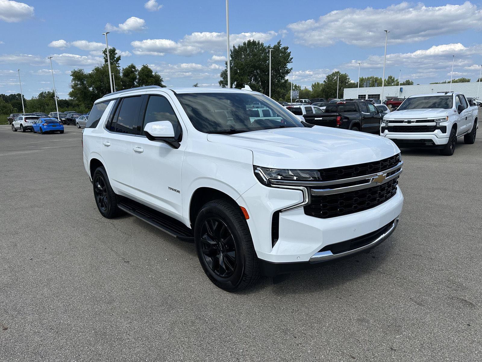 Used 2022 Chevrolet Tahoe LS w/ Driver Alert Package AWD/4WD image 12