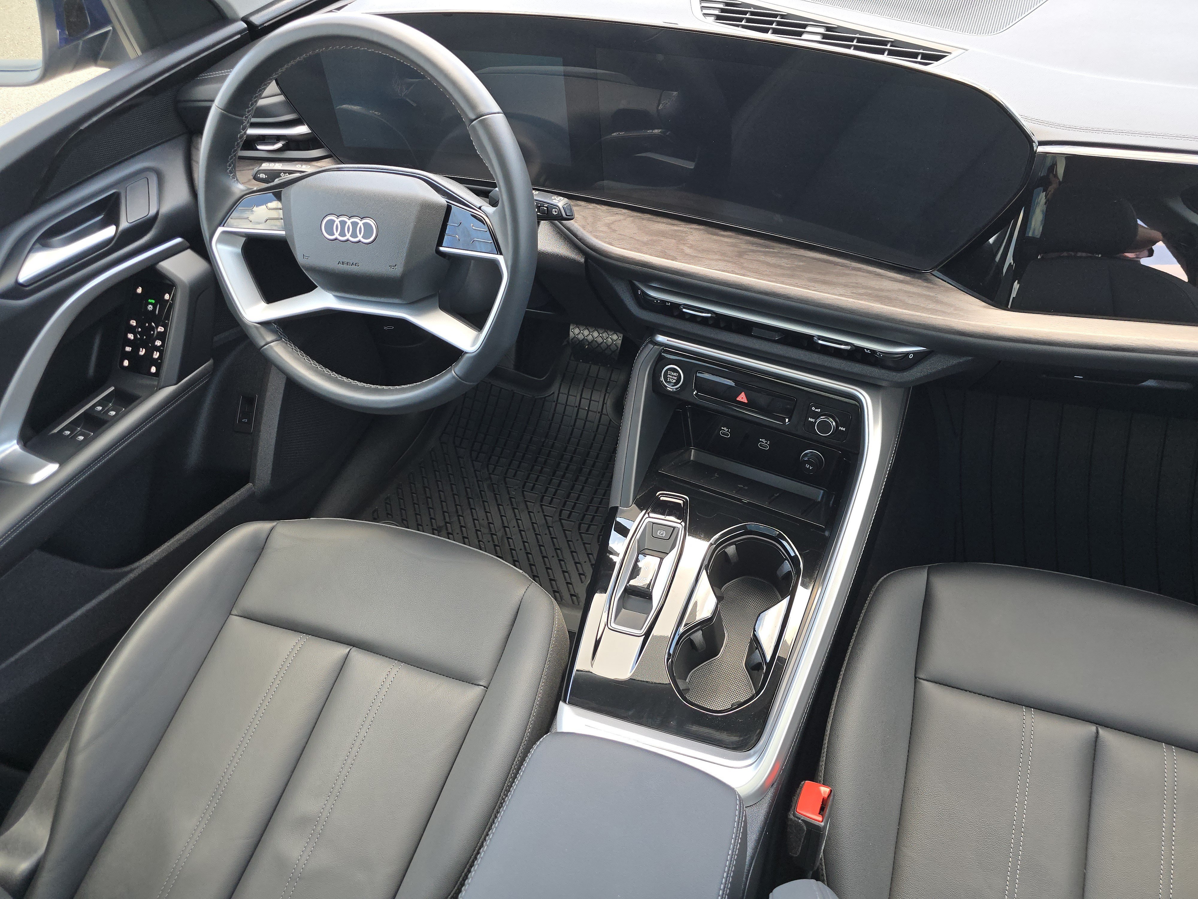 Certified 2025 Audi Q5 Premium w/ Convenience Package AWD/4WD image 20