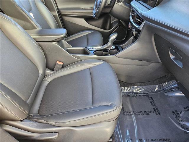 Used 2024 Buick Encore GX Sport Touring image 18