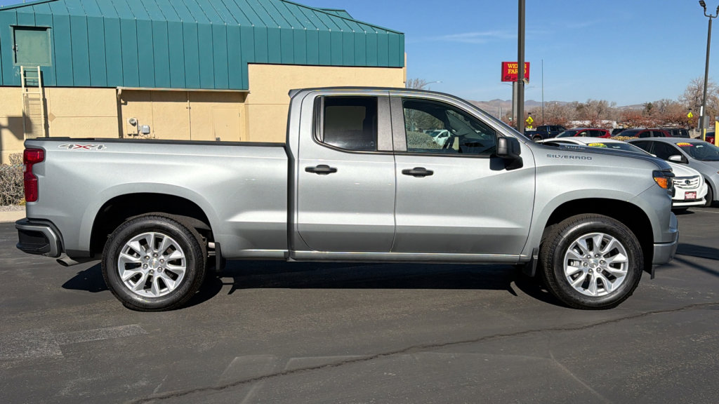 Used 2025 Chevrolet Silverado 1500 Custom video 2
