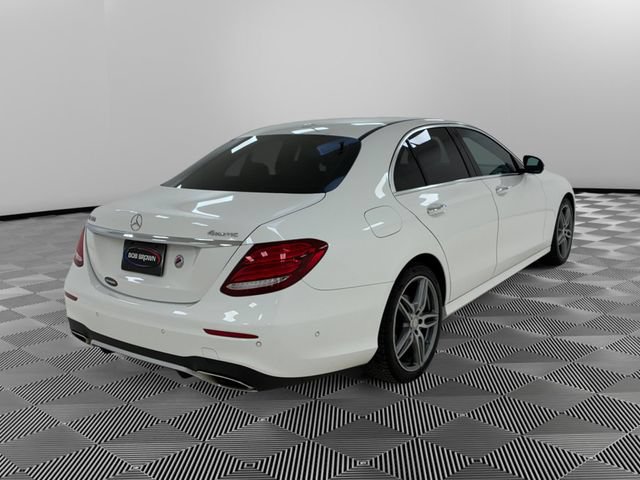 Used 2017 Mercedes-Benz E 300 4MATIC image 5