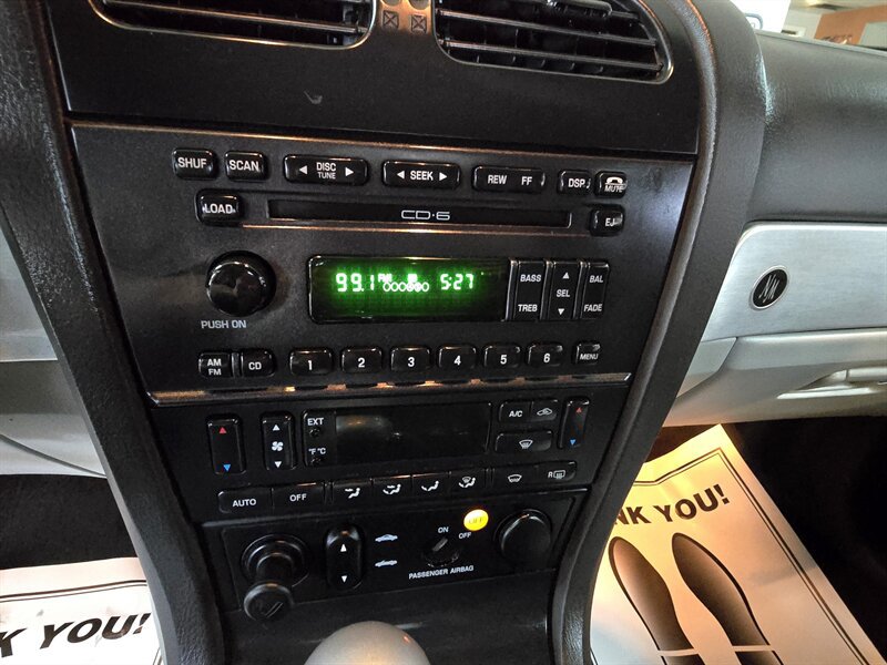 Used 2002 Ford Thunderbird Neiman Marcus RWD image 17