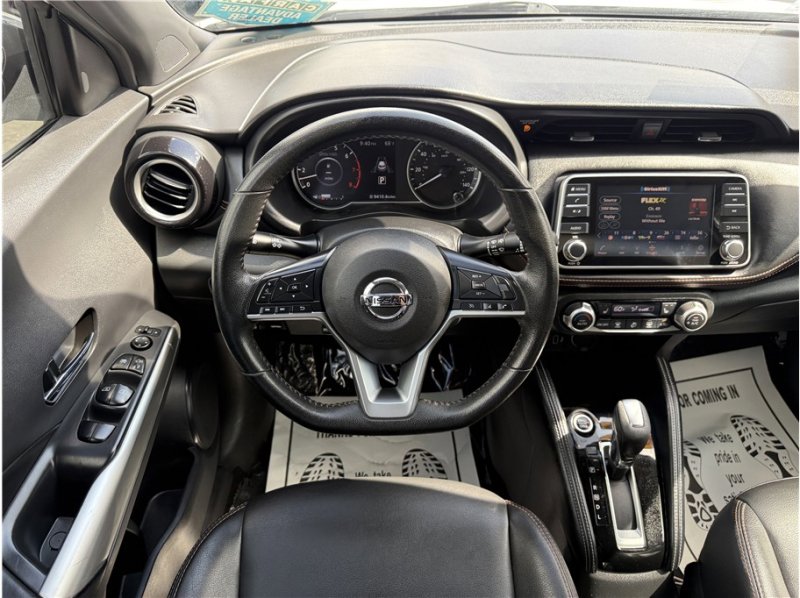 Used 2020 Nissan Kicks SR w/ SR Premium Package image 37