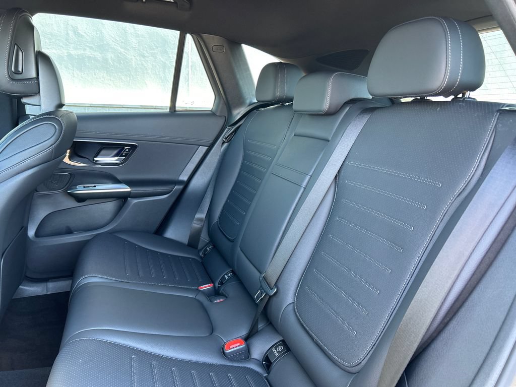 New 2026 Mercedes-Benz GLC 300 4MATIC image 23