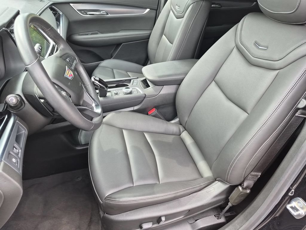 Used 2024 Cadillac XT6 Luxury FWD image 18