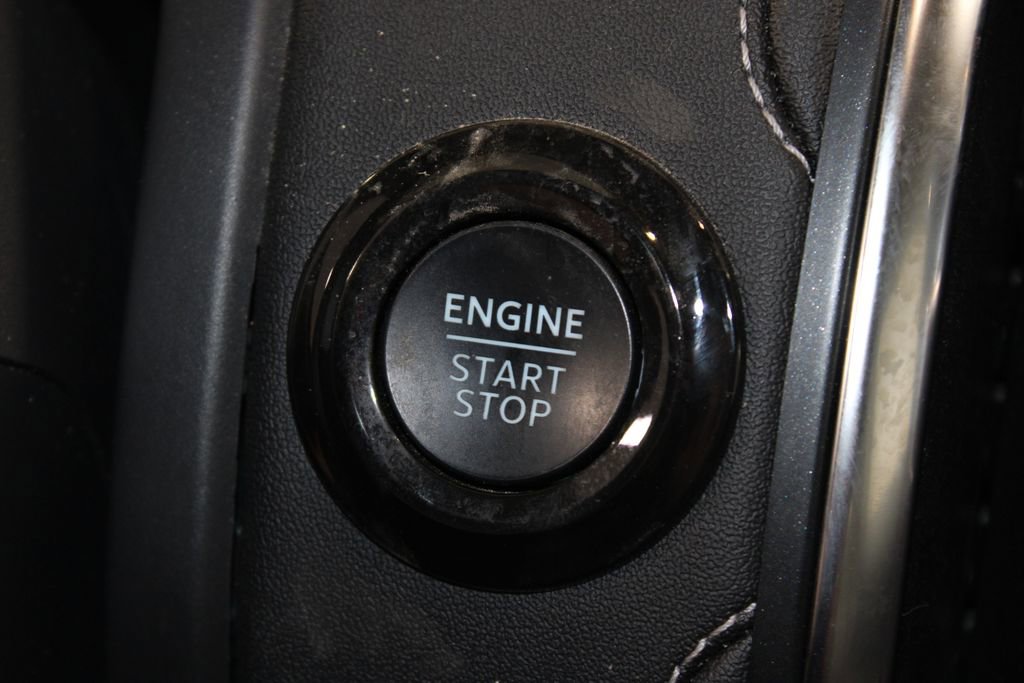 Used 2025 Ford Expedition Platinum image 28