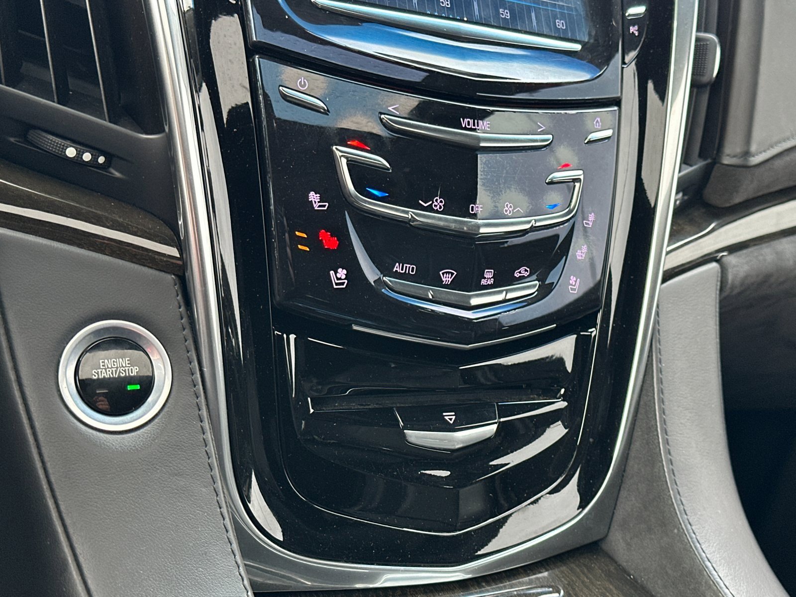 Used 2017 Cadillac Escalade ESV Platinum image 23