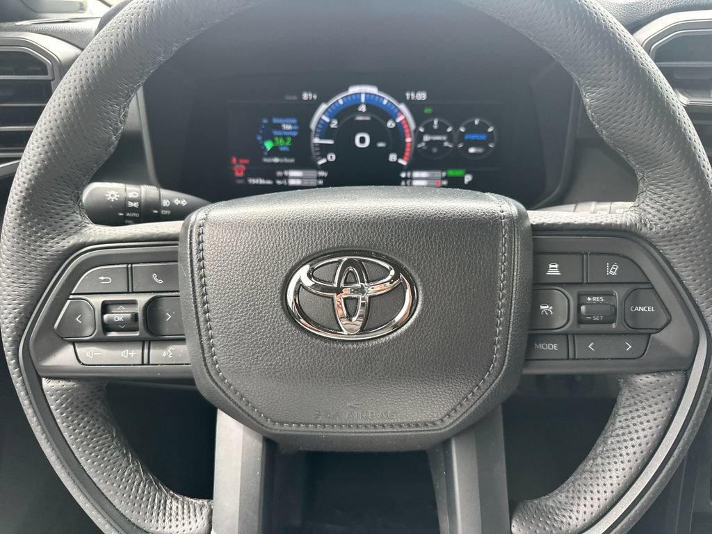 Used 2025 Toyota Sequoia TRD Pro AWD/4WD image 24