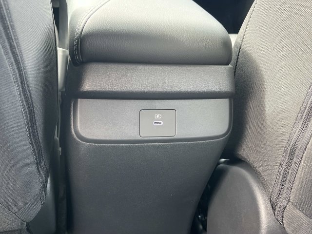 New 2026 Nissan Sentra SV w/ SV Convenience Package FWD image 16