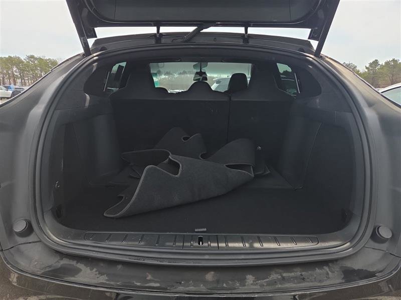 Used 2019 Tesla Model X Long Range image 10