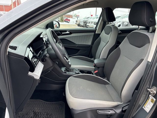 Used 2022 Volkswagen Taos S image 16