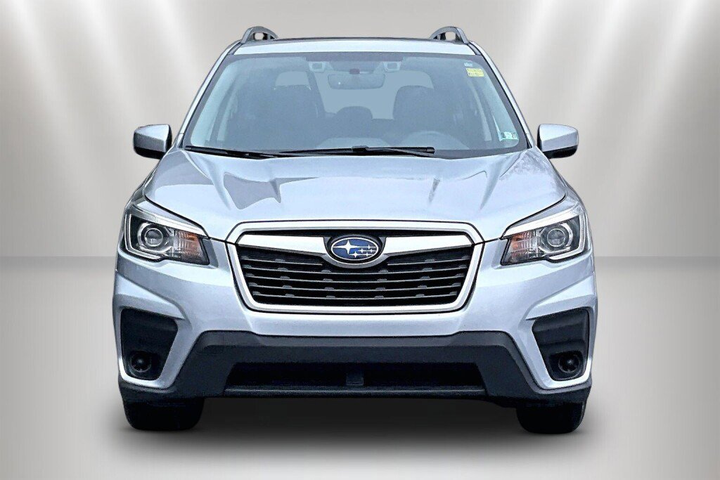 Used 2020 Subaru Forester Premium image 2