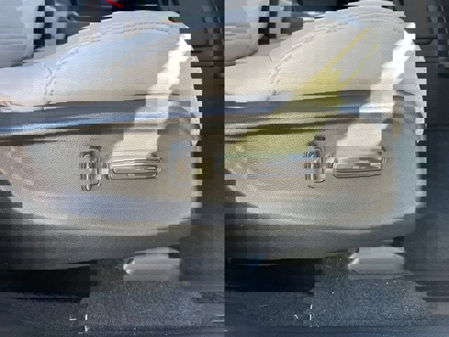 Used 2020 Honda CR-V Touring image 14