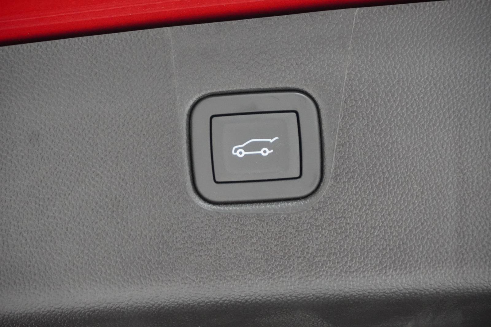 New 2026 Chevrolet Blazer LT w/ Convenience Package FWD image 7