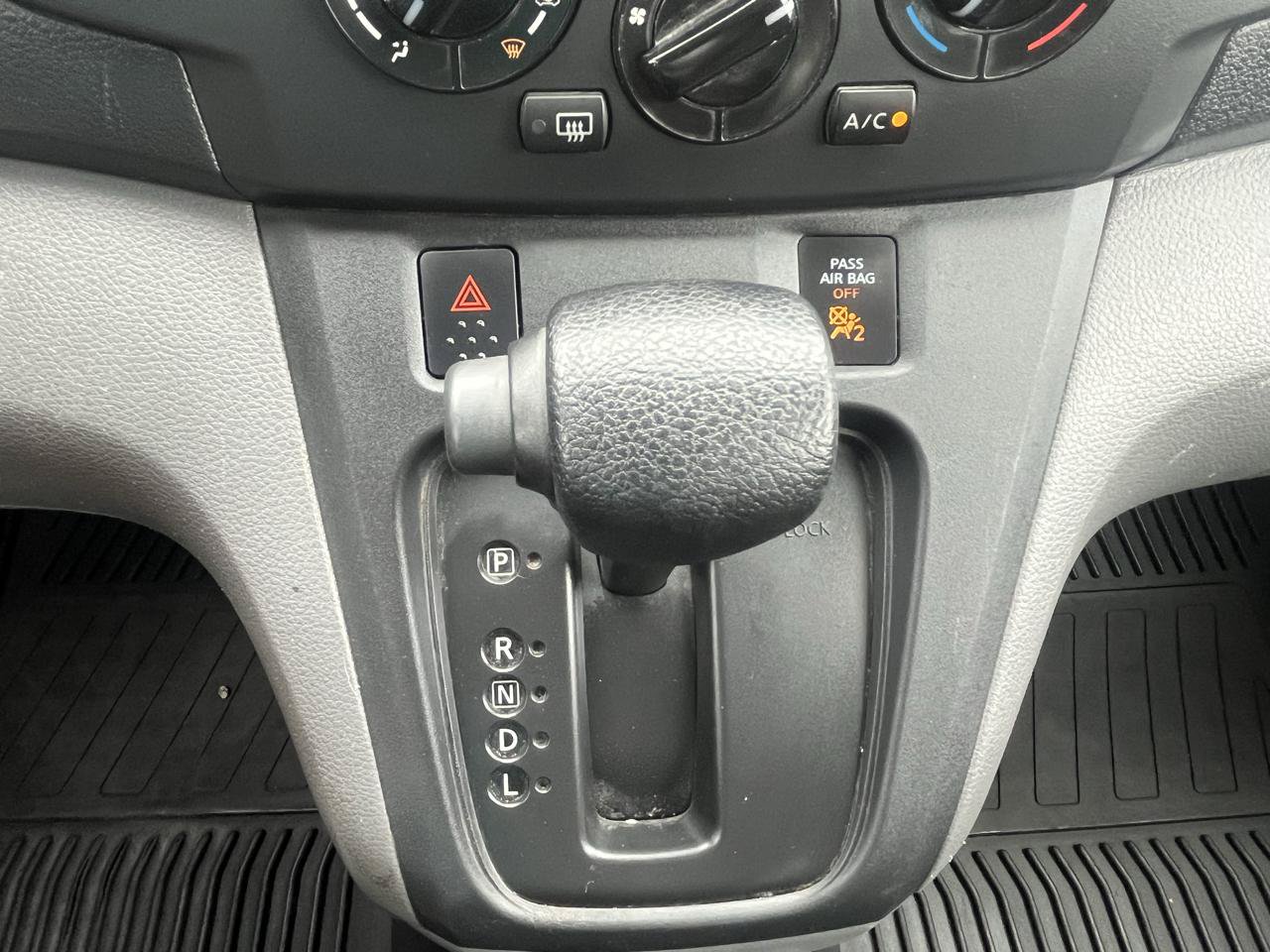 Used 2019 Nissan NV200 SV w/ Back Door Glass Package FWD image 20