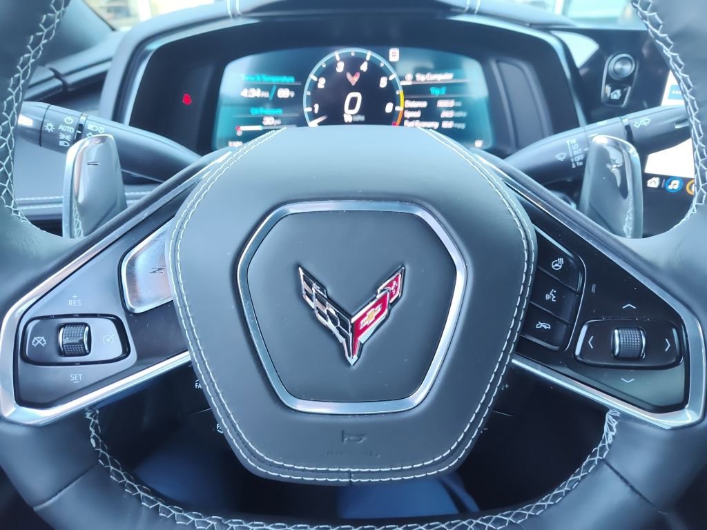 Used 2023 Chevrolet Corvette Stingray Premium Cpe w/ Z51 Performance Package RWD image 22