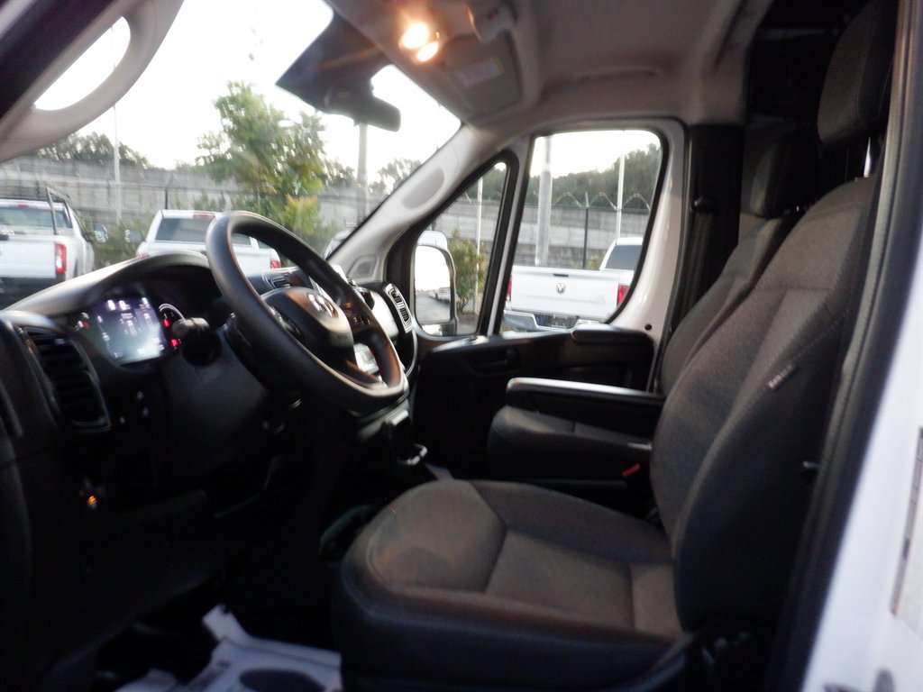 Used 2023 RAM ProMaster 2500 image 12