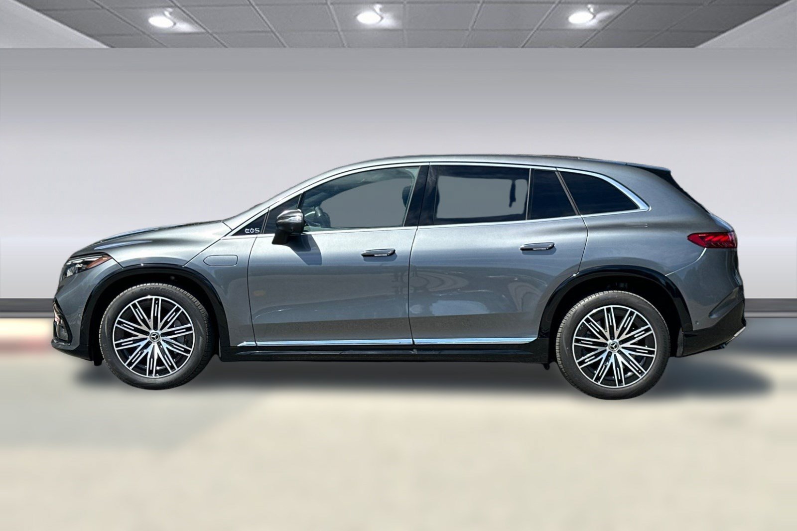 Certified 2023 Mercedes-Benz EQS 450+ 4MATIC SUV image 2