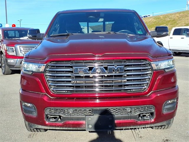 Used 2025 RAM 1500 Laramie w/ Laramie Southwest Edition image 9