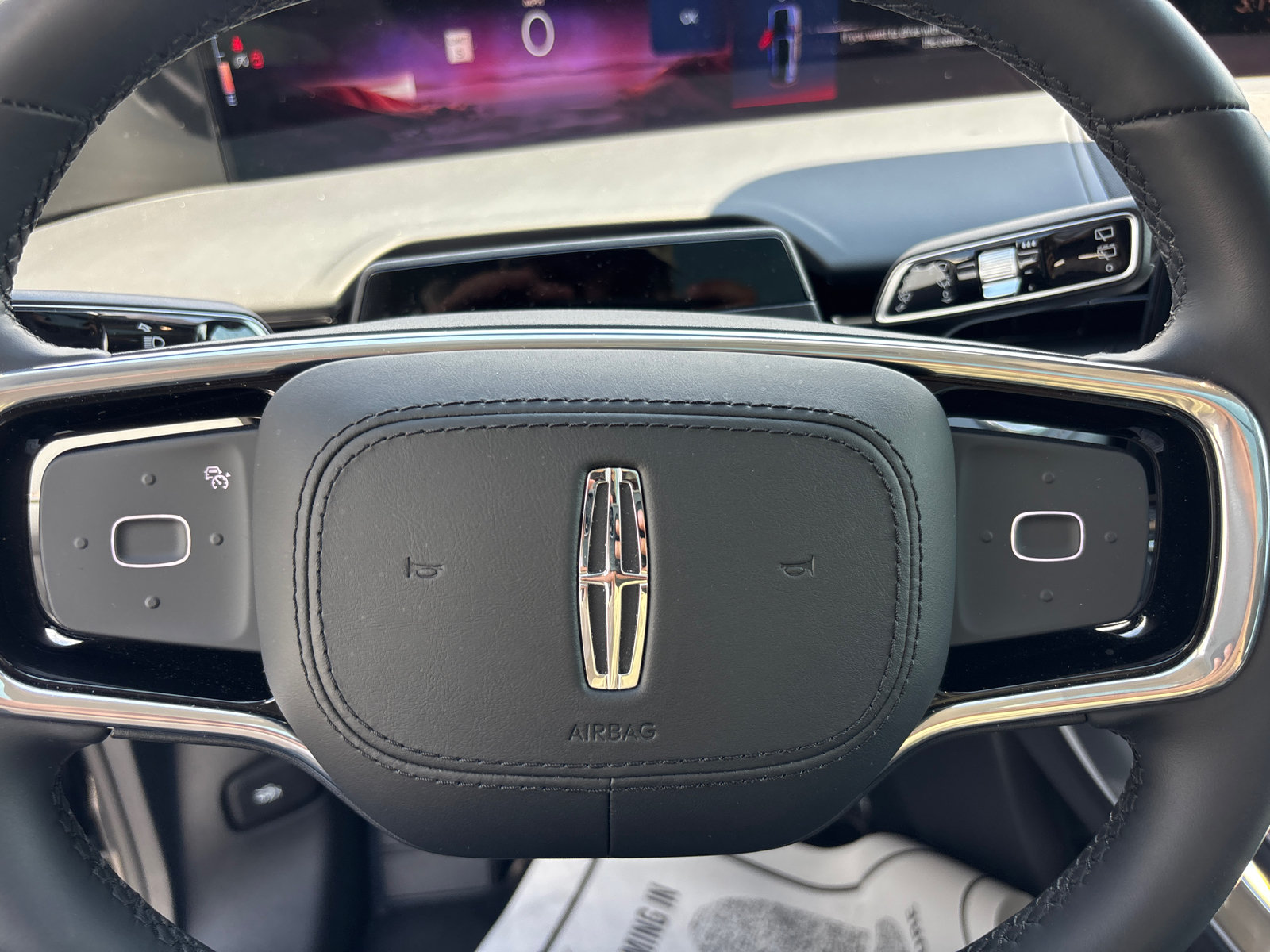 New 2026 Lincoln Nautilus Reserve w/ Jet Appearance Package AWD/4WD image 16