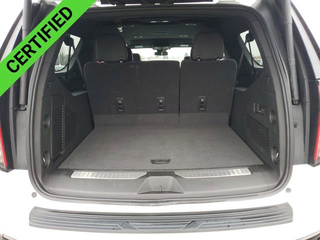 Used 2023 Chevrolet Suburban RST w/ Luxury Package image 27