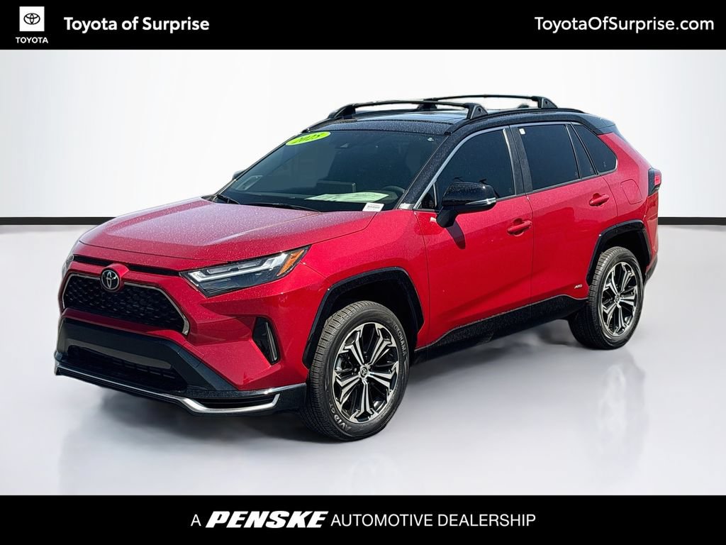 Certified 2025 Toyota RAV4 XSE AWD/4WD image 1