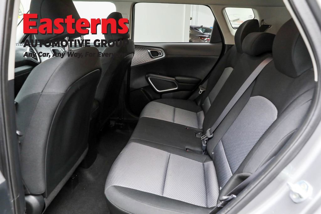 Used 2023 Kia Soul LX w/ Option Group 015 image 21