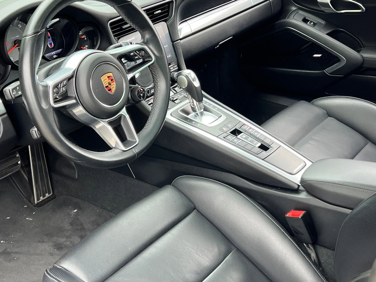 Certified 2019 Porsche 911 Carrera 4S AWD/4WD image 4