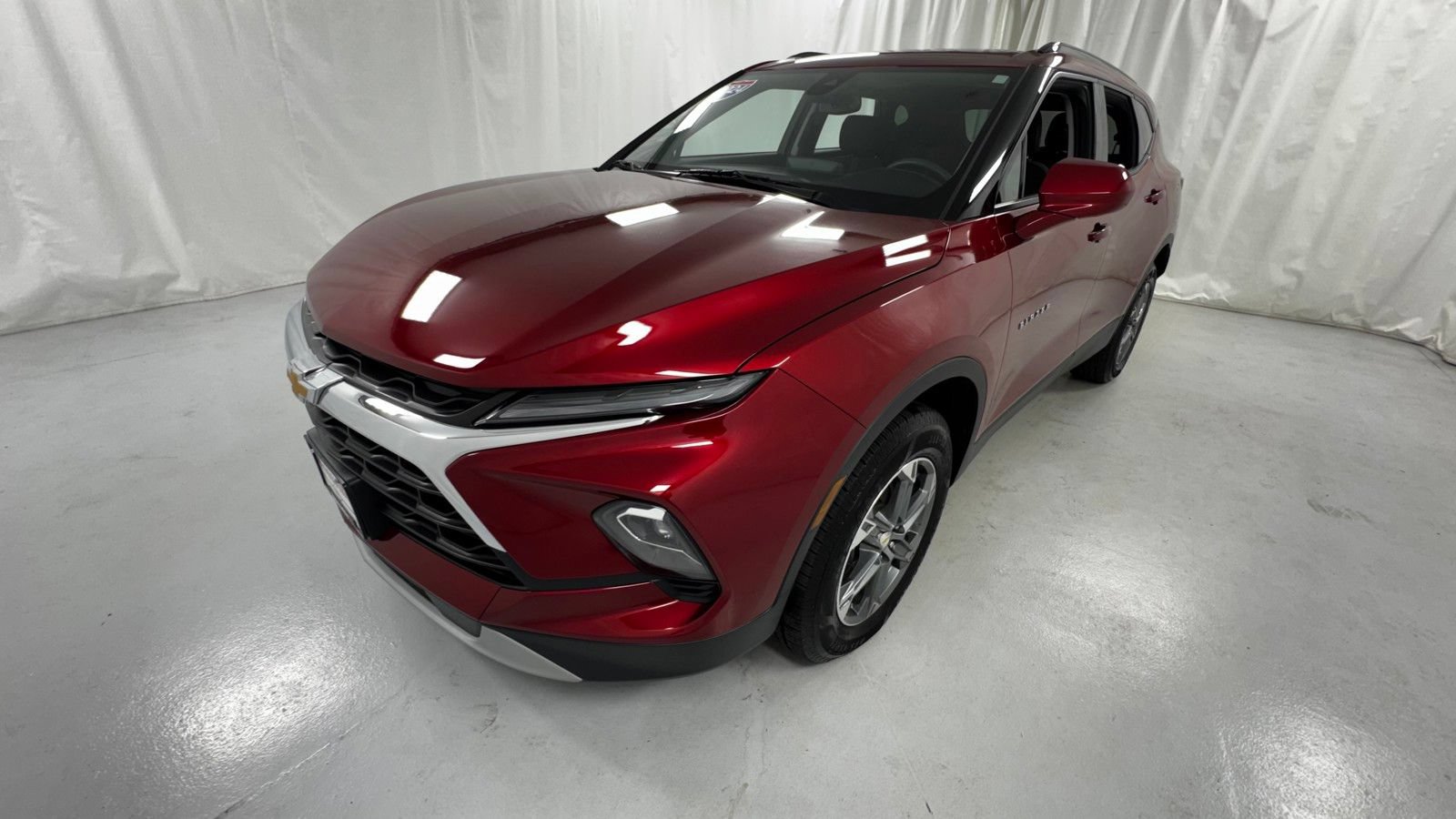 Used 2024 Chevrolet Blazer LT w/ Convenience Package AWD/4WD image 7