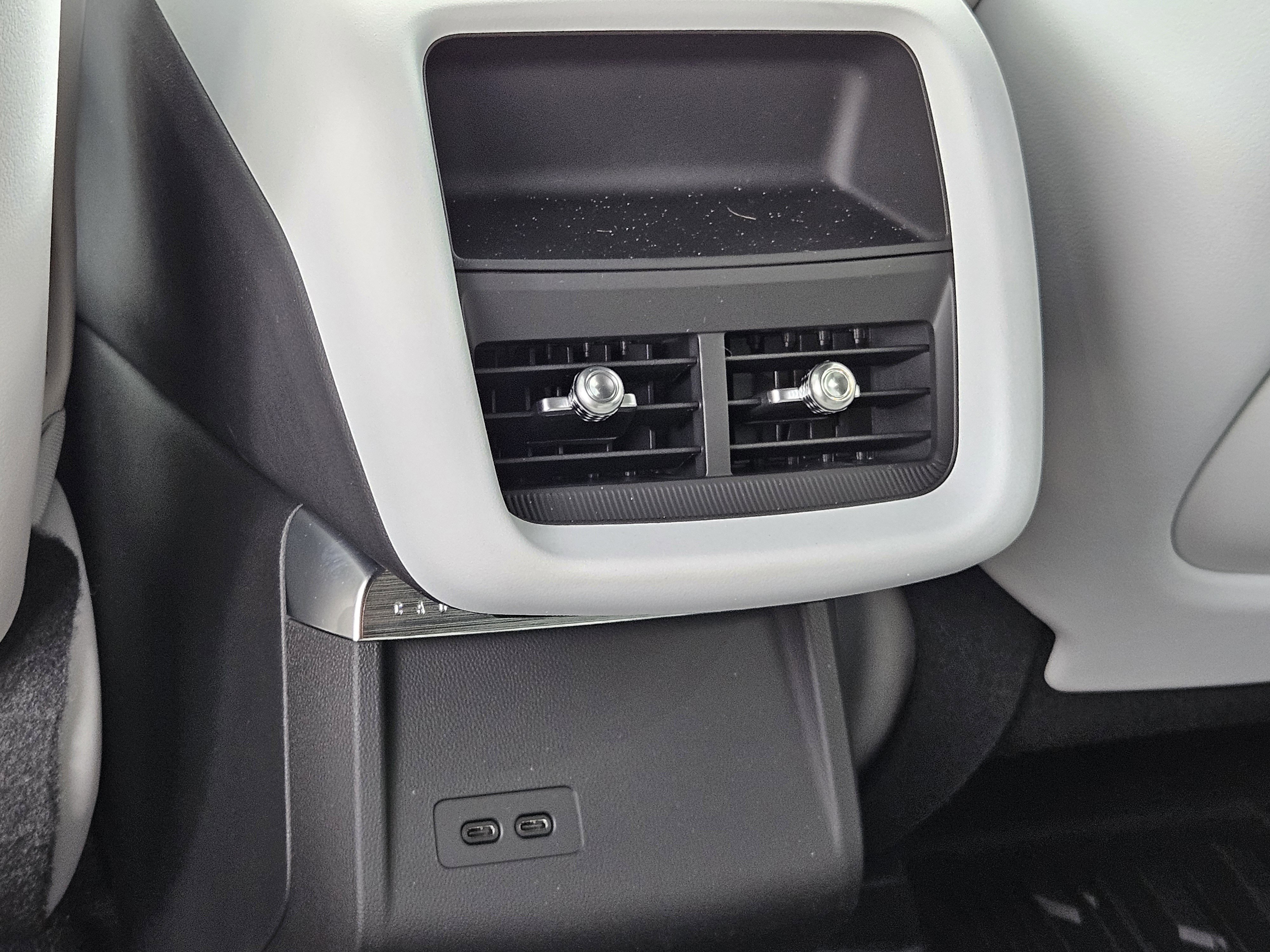 New 2025 Cadillac Lyriq Sport w/ LPO, Floor Liner Package RWD image 19