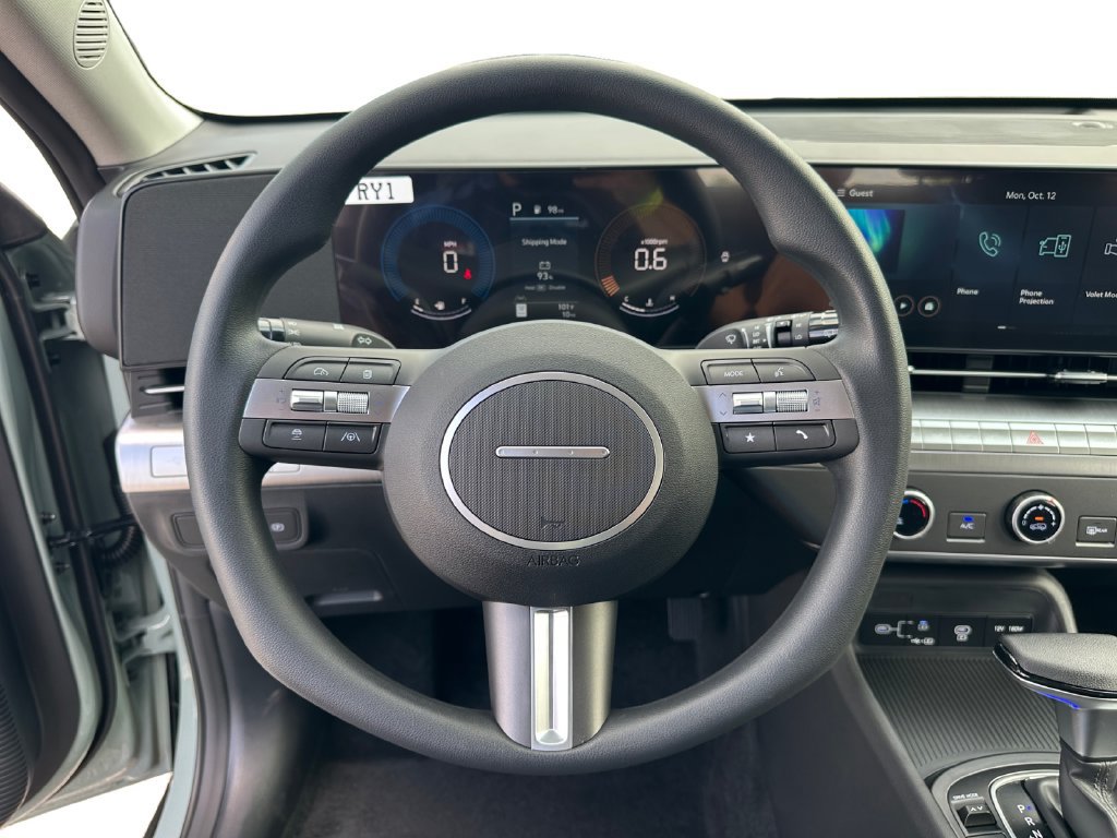 New 2027 Hyundai Kona SE FWD image 13