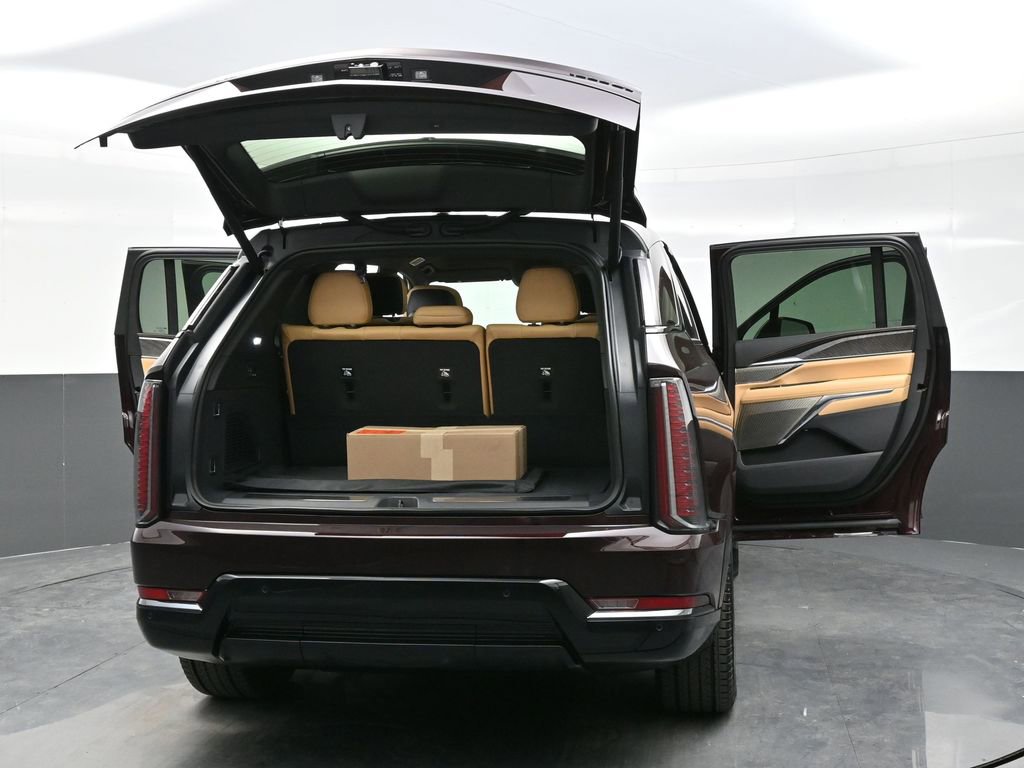 New 2025 Cadillac Escalade IQ Sport 2 w/ LPO, ONYX Package AWD/4WD image 38