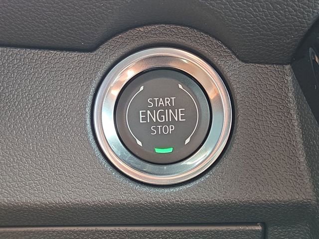 New 2026 Chevrolet Traverse LT image 17