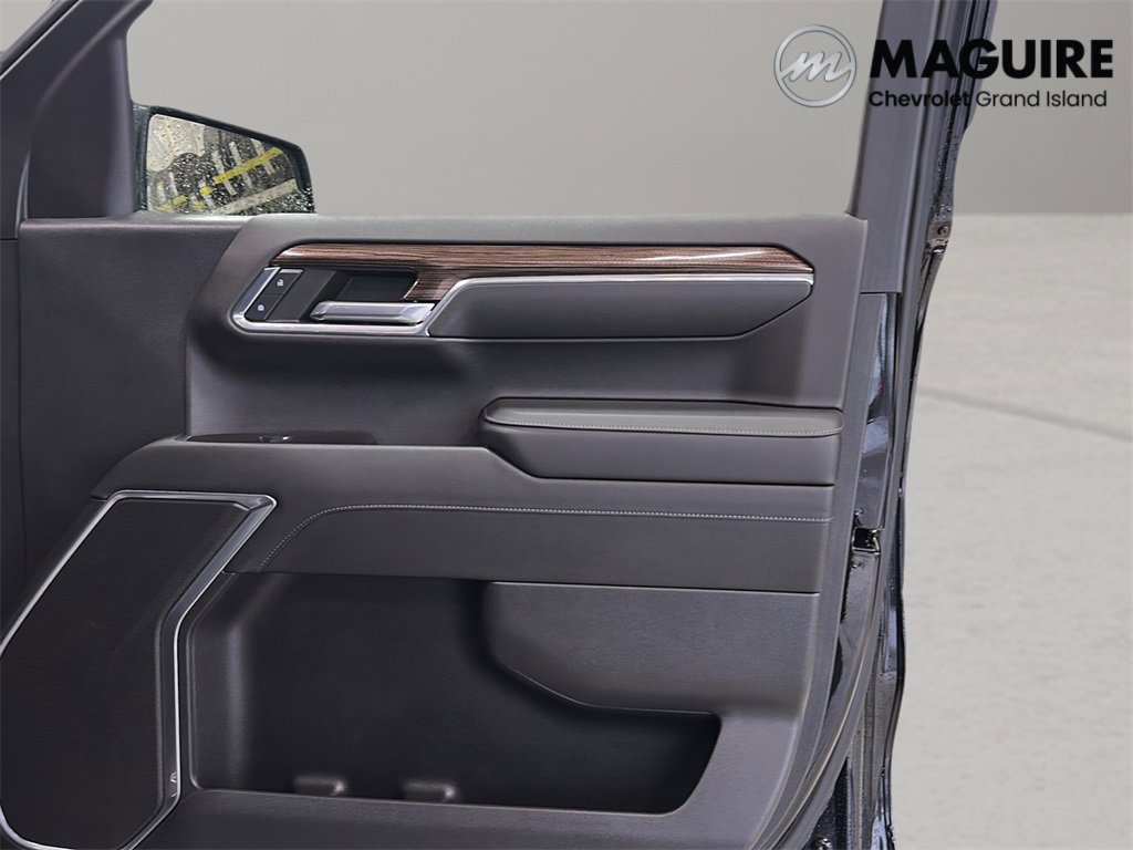 Used 2023 Chevrolet Silverado 1500 RST image 16