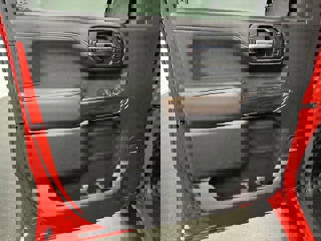 Certified 2021 GMC Sierra 1500 SLT image 22