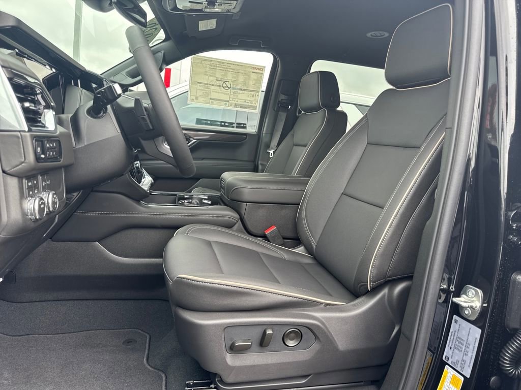 New 2026 GMC Yukon XL Elevation image 13
