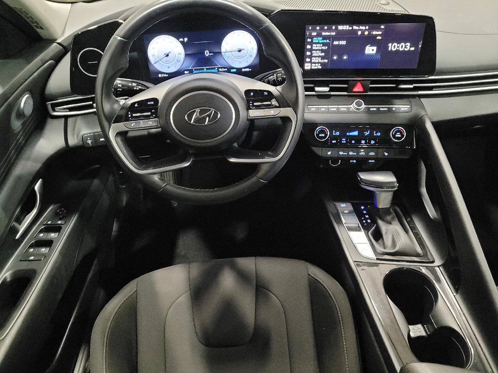 Used 2023 Hyundai Elantra SEL w/ Convenience Package FWD image 22