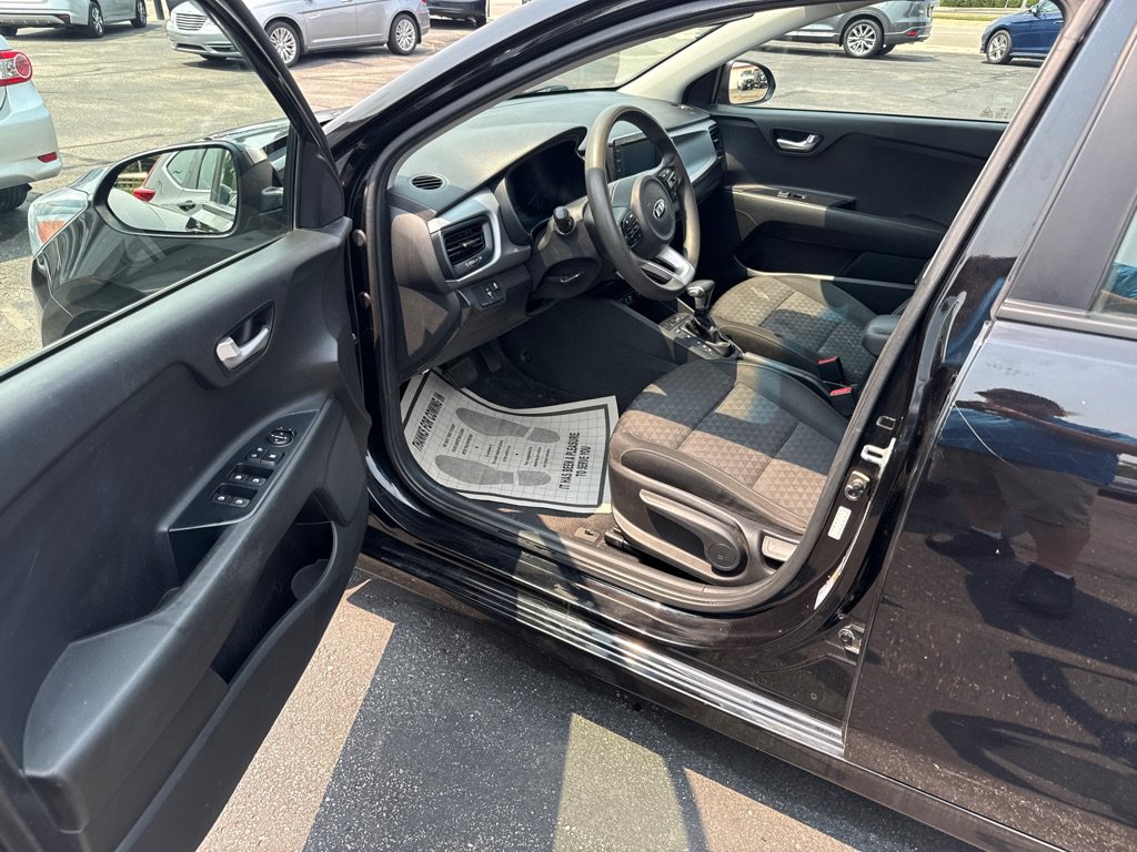 Used 2020 Kia Rio S FWD image 10