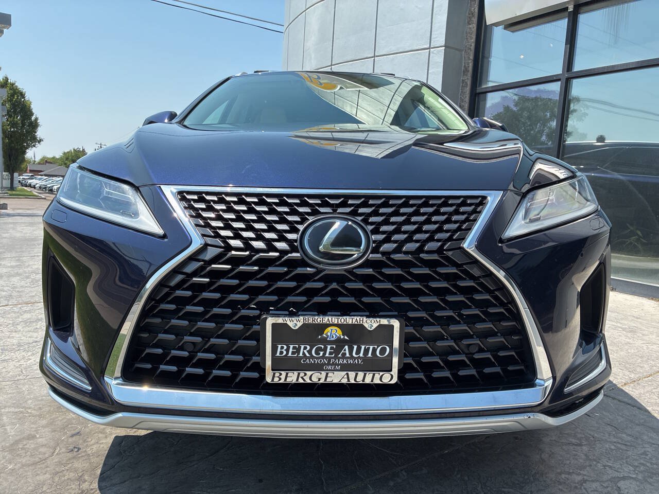 Used 2020 Lexus RX 350L Premium w/ Premium Package AWD/4WD image 2