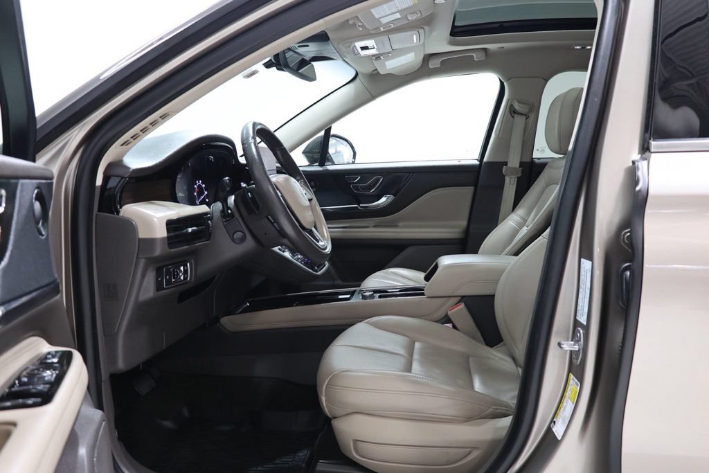 Used 2020 Lincoln Corsair Reserve w/ Equipment Group 201A AWD/4WD image 17