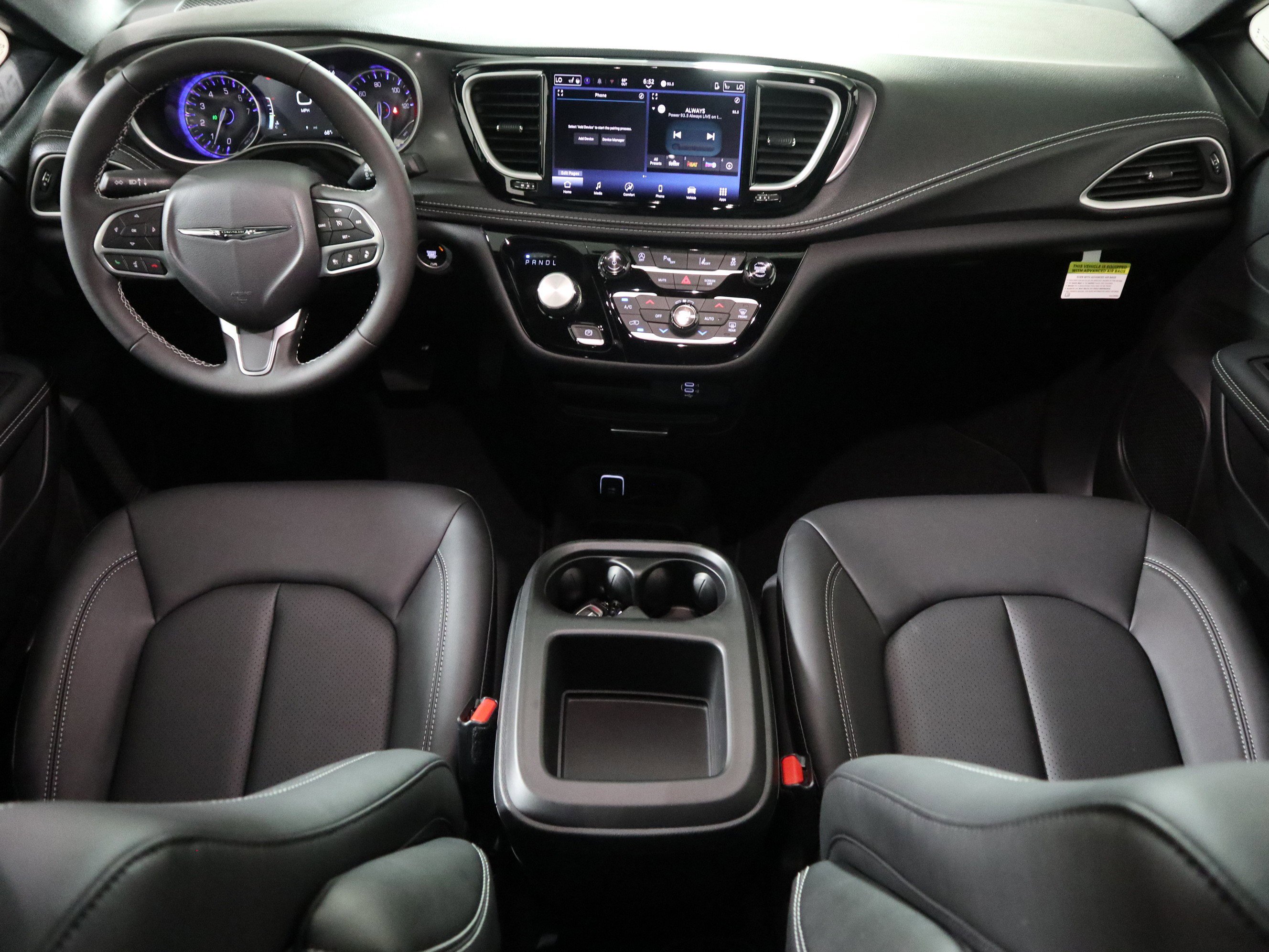 New 2026 Chrysler Pacifica Select image 15