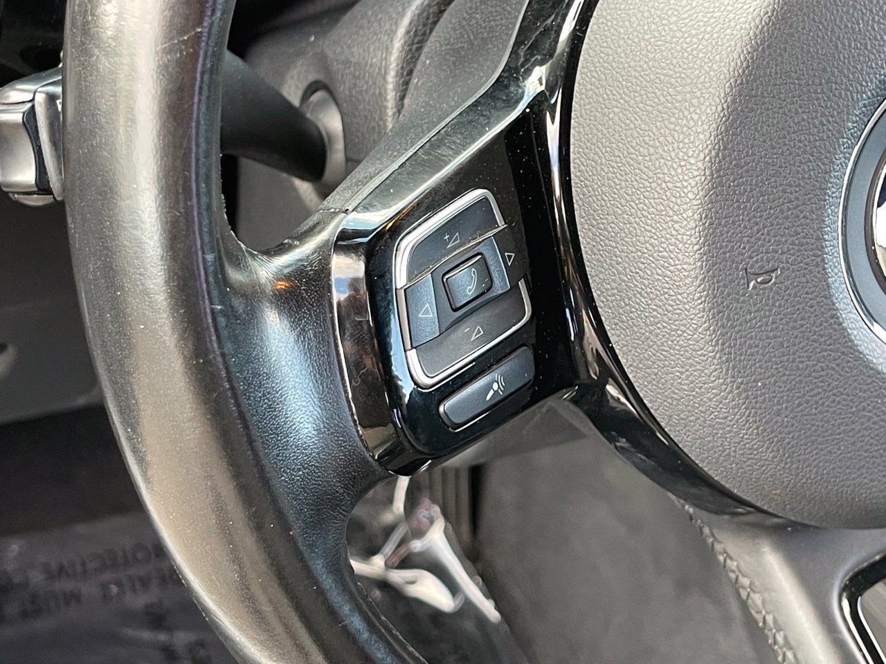 Used 2018 Volkswagen Beetle 2.0T S FWD image 16