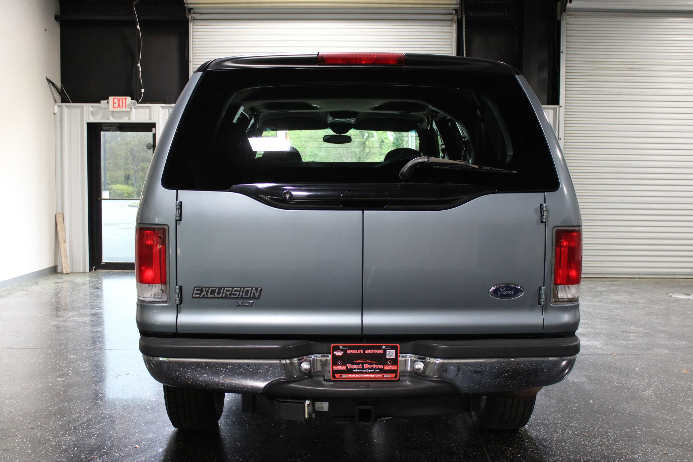 Used 2000 Ford Excursion XLT AWD/4WD image 4