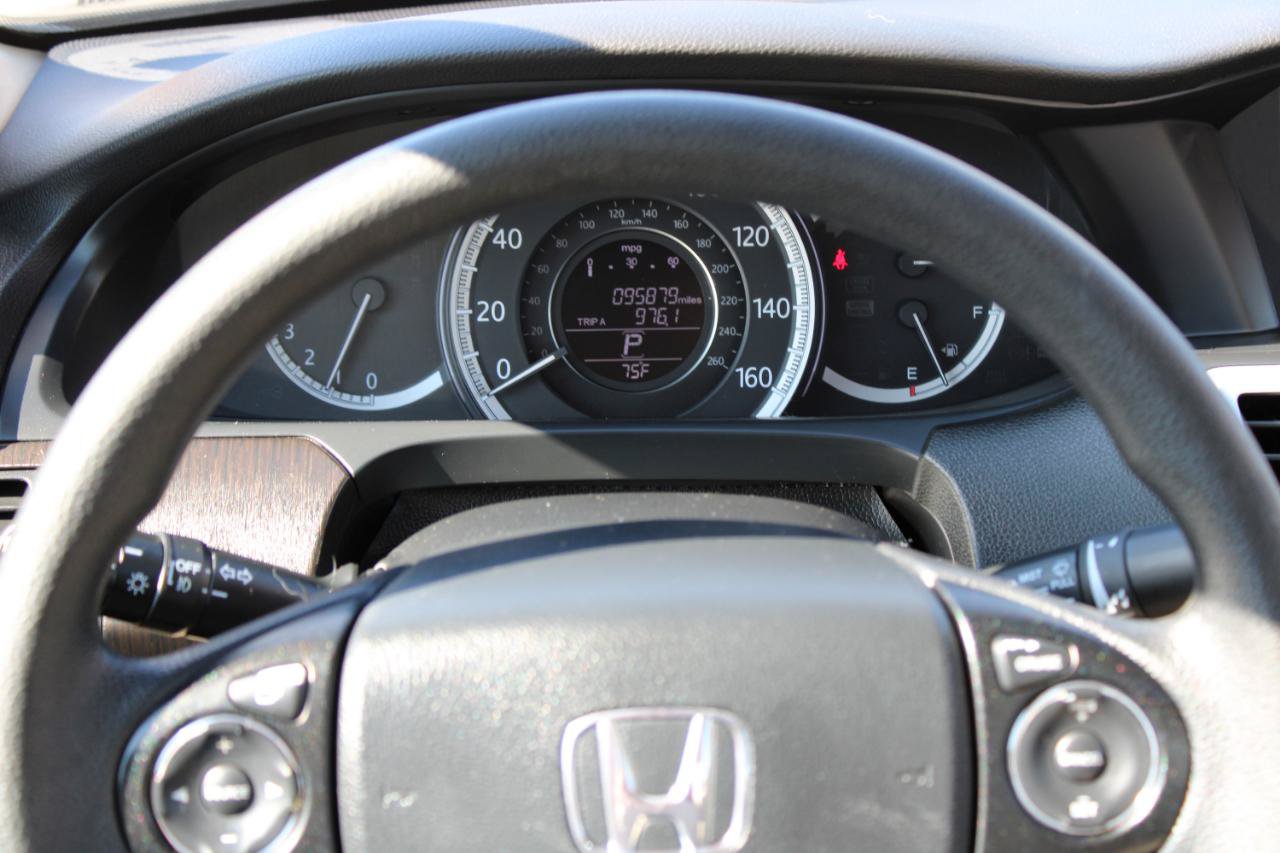 Used 2014 Honda Accord EX image 8
